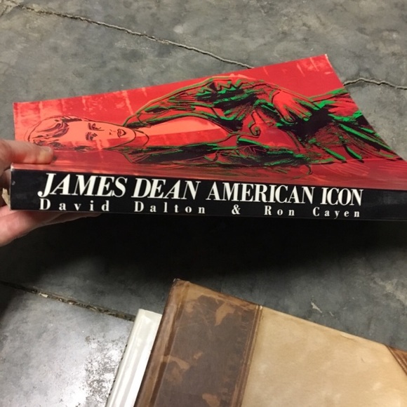 JAMES DEAN: American Icon Book - NEW Condition! - Picture 2 of 8
